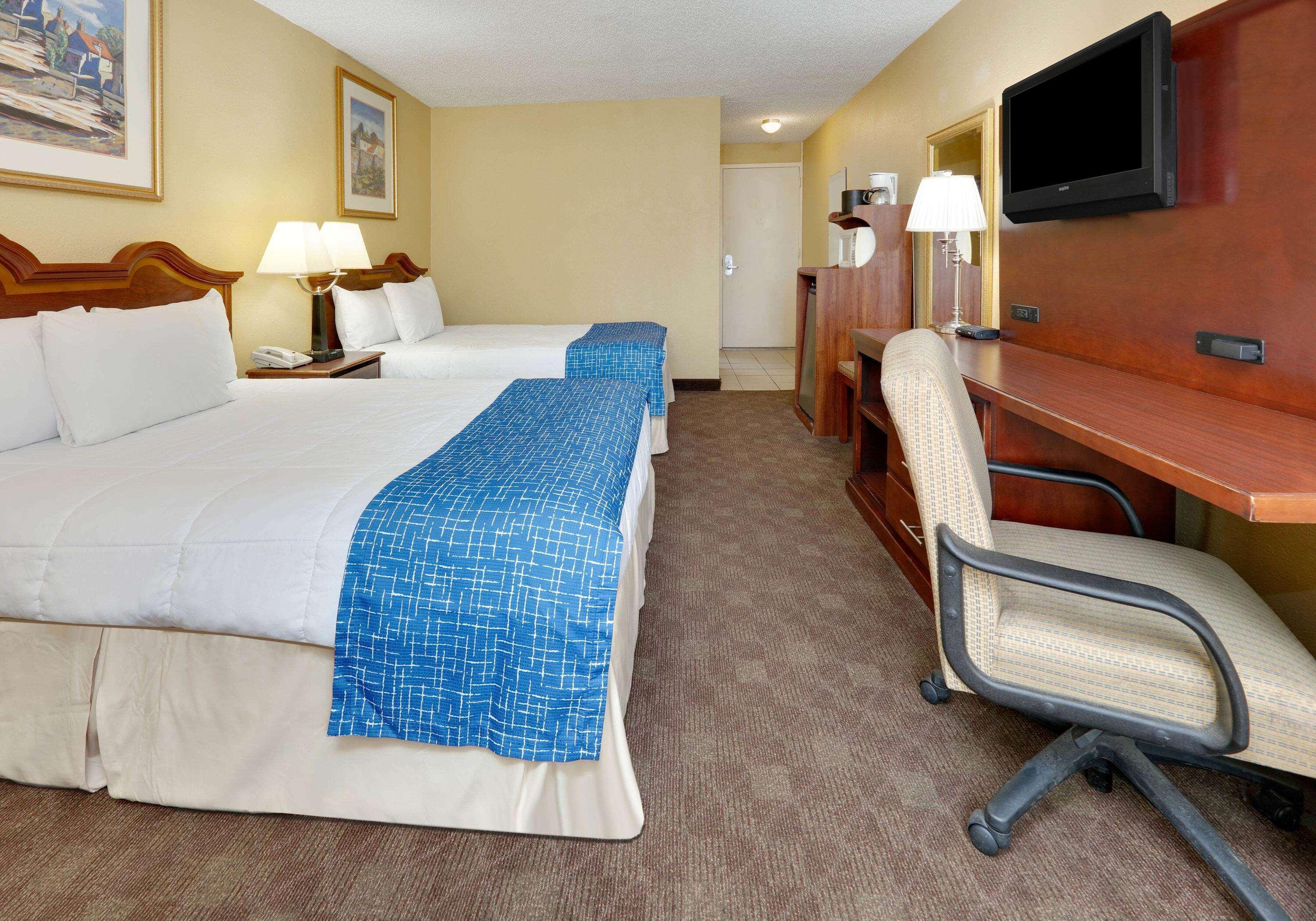 Travelodge By Wyndham Texarkana Ar ภายนอก รูปภาพ